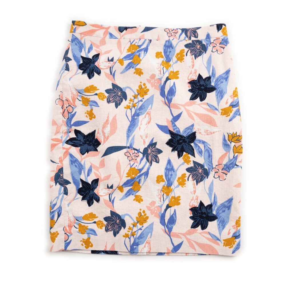 J. Crew Floral Pencil Skirt in light pink Navy, Blue, Mustard work prof size 4